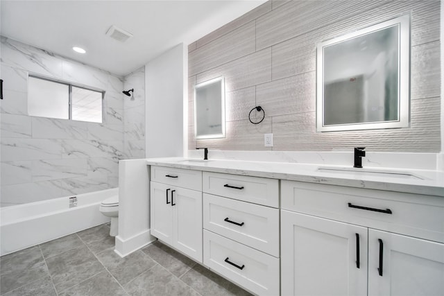 9622 Clanton St, Houston, TX 77080 - full bathroom featuring double vanity and  shower combination
