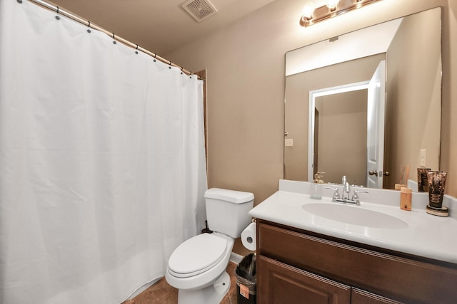 13723 Playa Lucia Ct, Houston, TX 77044 - full bath featuring vanity, a shower with curtain, and tile patterned flooring