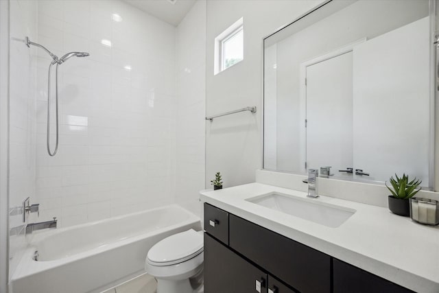 805 Sandman St, Houston, TX 77007 - bathroom with vanity and washtub / shower combination