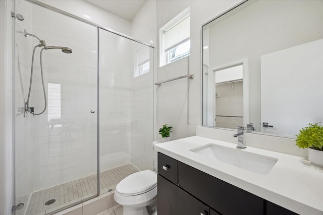 805 Sandman St, Houston, TX 77007 - full bathroom with a stall shower and vanity