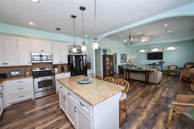3008 Shady Ln, Crystal Beach, TX 77650 - photo 14
