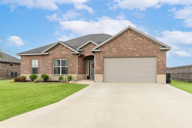 1907 Lynn St, El Campo, TX 77437 - photo 3