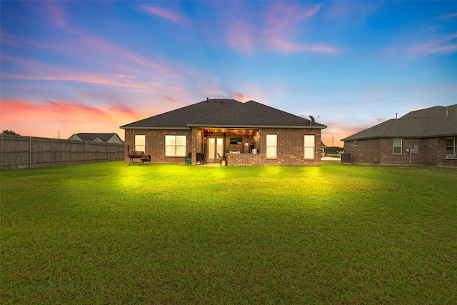 1907 Lynn St, El Campo, TX 77437 - photo 2
