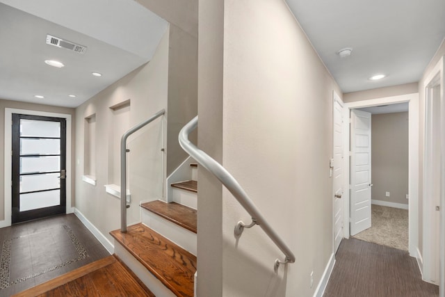 1801 Radcliffe St, Houston, TX 77007 - foyer entrance with recessed lighting and stairs