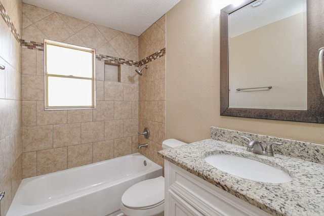 1011 Minnesota St, South Houston, TX 77587 - bathroom with vanity and bathing tub / shower combination