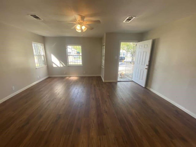 5131 Nassau Rd, Houston, TX 77021 - unfurnished room with ceiling fan and dark wood-style floors
