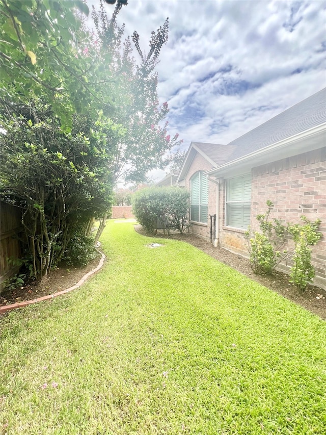 1150 Sienna Hill Dr, Houston, TX 77077 - view of yard