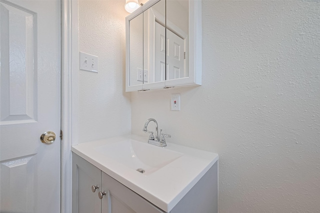 3024 Brackenridge St, Houston, TX 77026 - bathroom with vanity