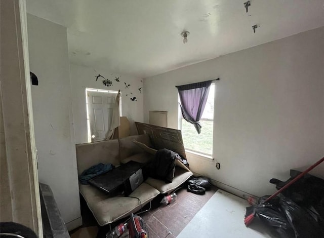 122 Amundsen St, Houston, TX 77009 - view of living area