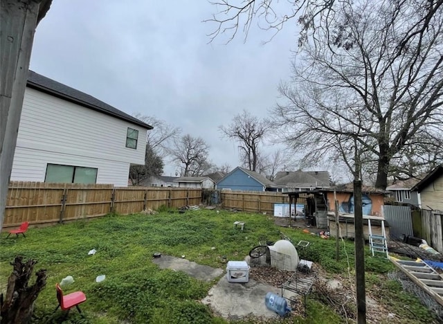 122 Amundsen St, Houston, TX 77009 - view of fenced backyard