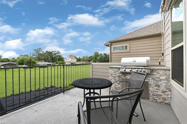 1909 Monaco Memorial Ln, Houston, TX 77043 - view of patio / terrace with exterior kitchen