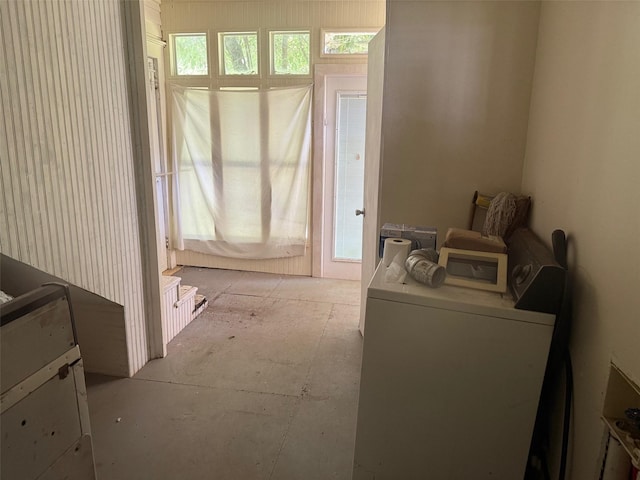 906 E Houston Ave, Crockett, TX 75835 - washroom featuring washer / clothes dryer