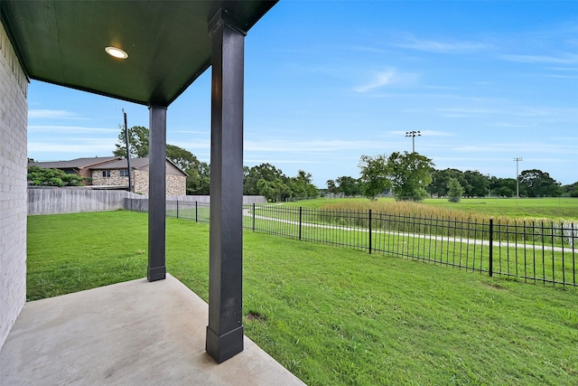 160 Majestic Shores Ln, La Porte, TX 77571 - fenced backyard featuring a patio
