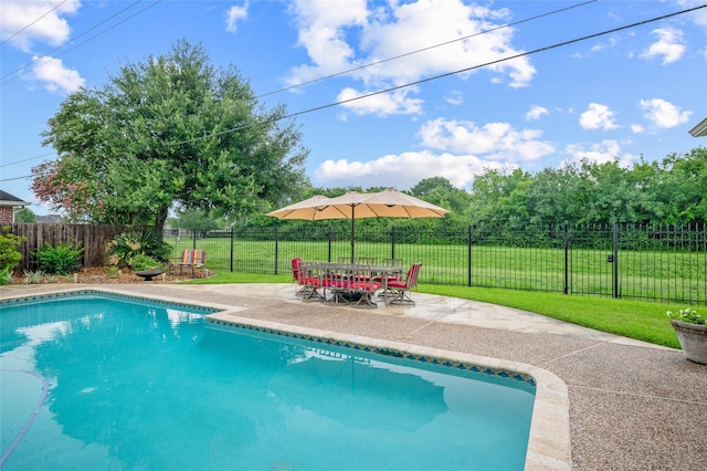 21215 Kelliwood Greens Dr, Katy, TX 77450 - view of pool with a patio