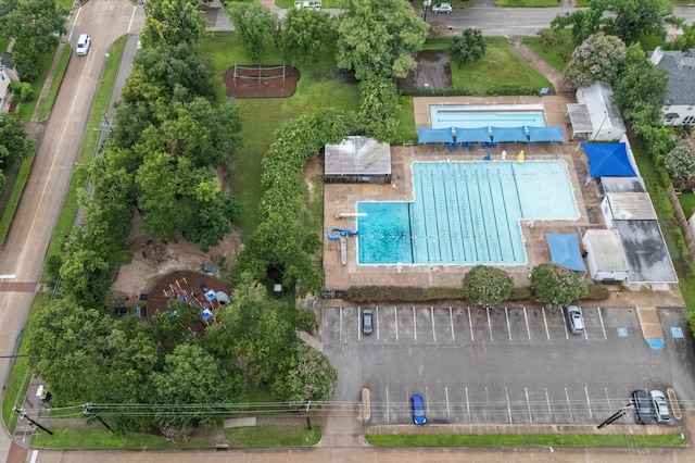 4303 Jonathan St, Bellaire, TX 77401 - drone / aerial view of a pool area