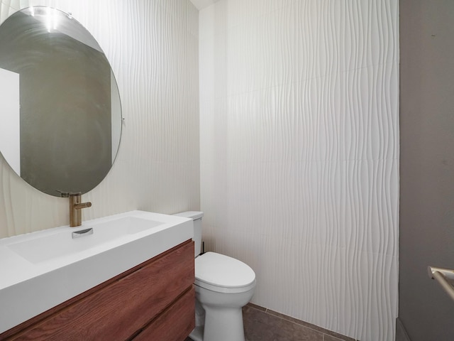28111 Harper Creek Ln, Katy, TX 77494 - bathroom with vanity and toilet