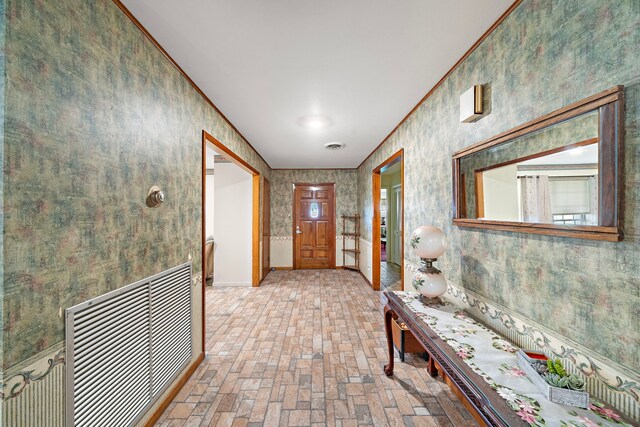 8105 Miller Dr, Hitchcock, TX 77563 - corridor featuring brick floors and wallpapered walls