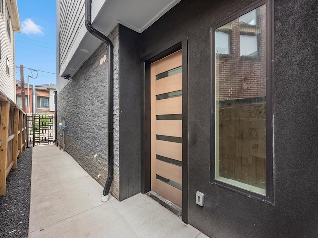 5240 Cornish Unit B, Houston, TX 77007 - view of exterior entry