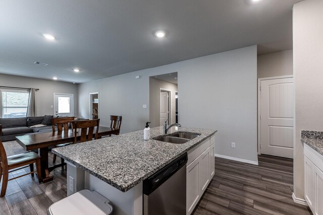 306 Pecos Dr, Huntsville, TX 77340 - photo 9