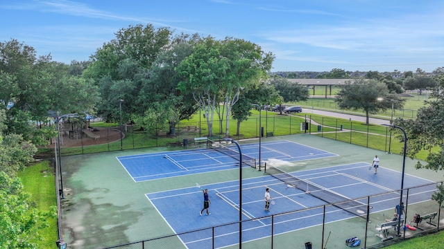 4502 Buffalo Lake Ct, Richmond, TX 77406 - view of tennis court