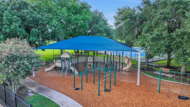 4502 Buffalo Lake Ct, Richmond, TX 77406 - community playground with view of scattered trees