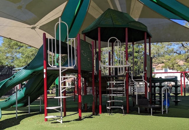 5920 Lake St, Houston, TX 77005 - view of community play area