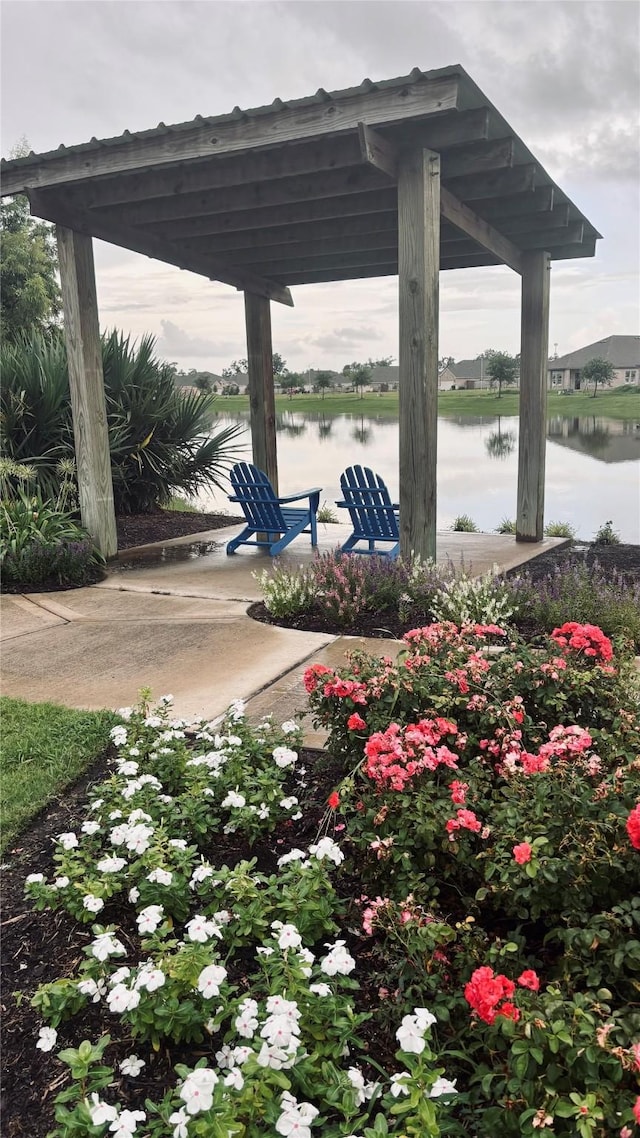 214 Water Grass Trl, Clute, TX 77531 - photo 1