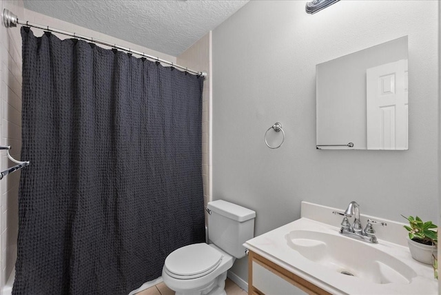 1726 Kemah Oaks Dr, Kemah, TX 77565 - bathroom with vanity, a textured ceiling, and a shower with shower curtain
