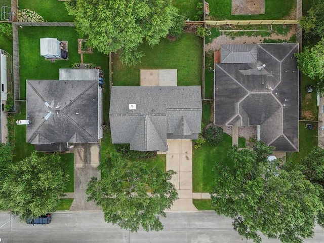 1726 Kemah Oaks Dr, Kemah, TX 77565 - drone / aerial view