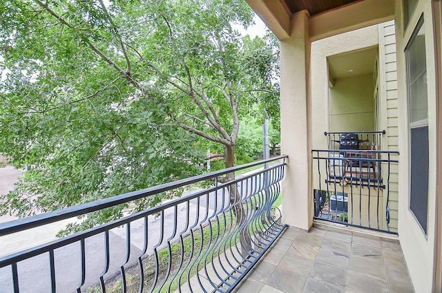 222 Knox St Unit F, Houston, TX 77007 - view of balcony