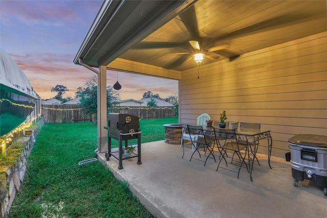 11503 Parrot Fish Ct, Conroe, TX 77304 - fenced backyard featuring a patio area