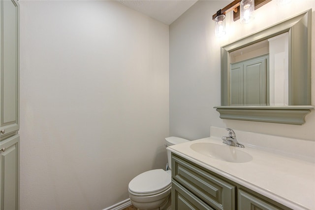 18511 Yellowstone Trl, Humble, TX 77346 - half bath with toilet and vanity