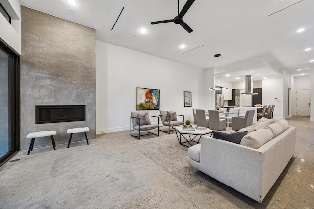 2014 Colquitt, Houston, TX 77098 - living room with a ceiling fan, a fireplace, and recessed lighting