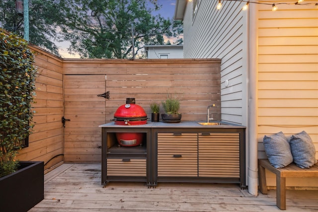523 E 23rd St, Houston, TX 77008 - deck featuring a sink