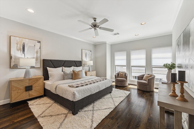 521 W Bell St, Houston, TX 77019 - bedroom with wood finished floors, recessed lighting, crown molding, and a ceiling fan
