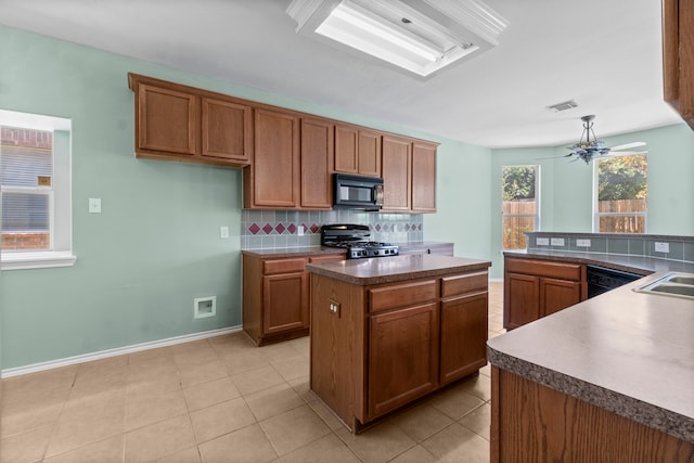 21539 Black Opal Ln, Kingwood, TX 77339 - photo 8