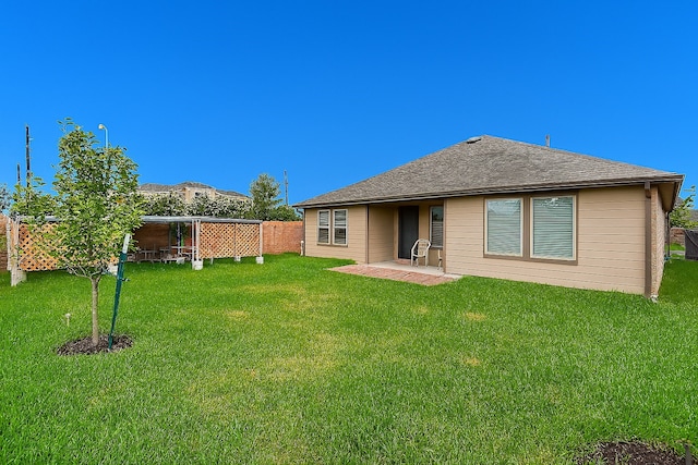 5602 Cedar Crescent Ct, Richmond, TX 77407 - back of house featuring roof with shingles