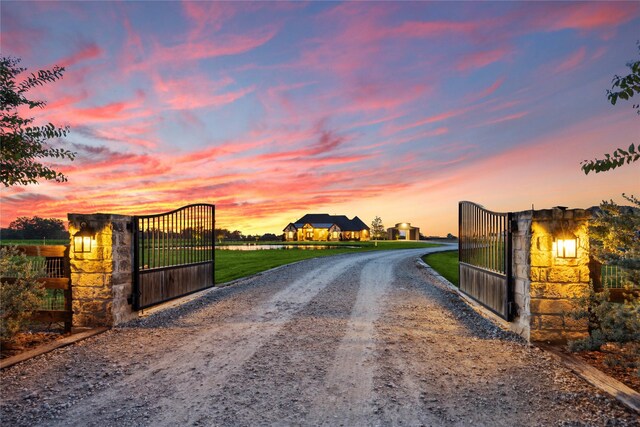 2667 Maler Rd, Sealy, TX 77474 - photo 2