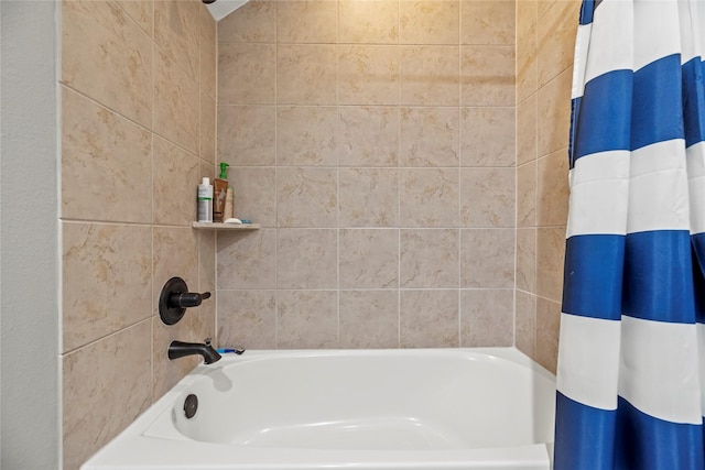 27410 Villa Mountain Ct, Fulshear, TX 77441 - bathroom featuring shower / bathtub combination with curtain