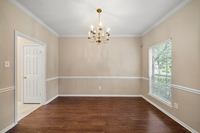 5411 Davids Bend Dr, Sugar Land, TX 77479 - unfurnished room with a chandelier, ornamental molding, and wood finished floors