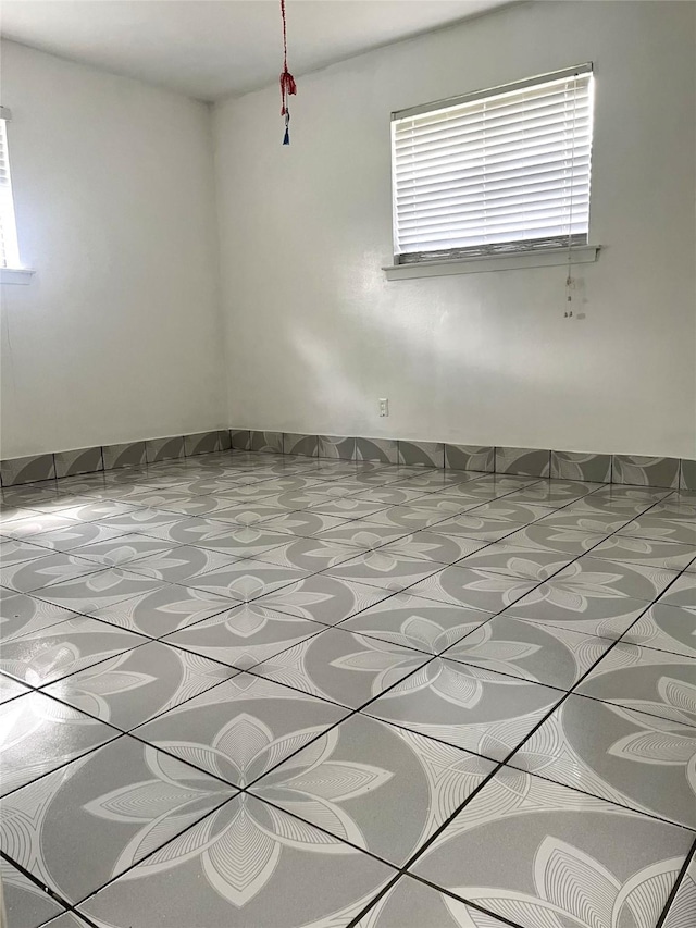 12332 Kayla Ln, Houston, TX 77015 - view of unfurnished room