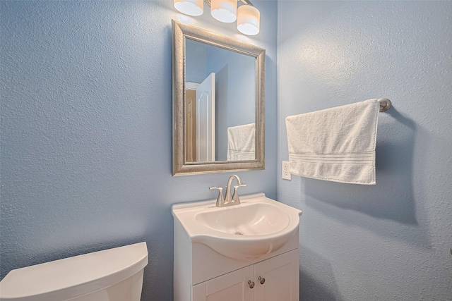 8812 Snowy Owl Loop, Missouri City, TX 77459 - bathroom with vanity and toilet