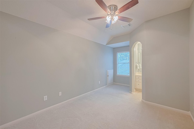 8812 Snowy Owl Loop, Missouri City, TX 77459 - unfurnished room with ceiling fan, light carpet, and lofted ceiling