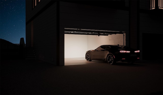 2428 Ella Blvd, Houston, TX 77008 - view of garage