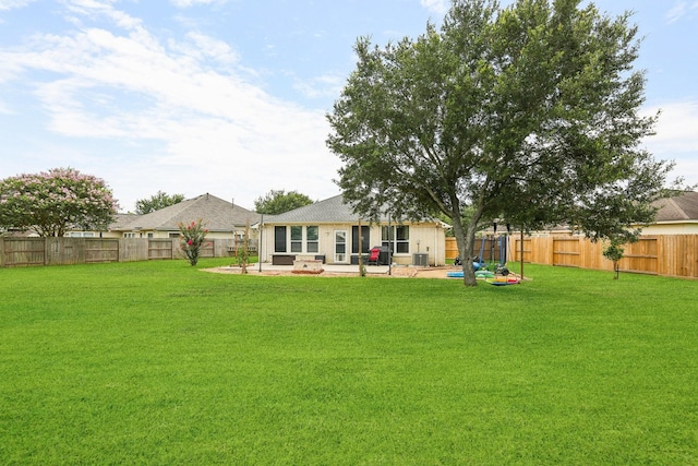 3211 Waterglen Ct, League City, TX 77573 - rear view of house featuring a patio and a fenced backyard