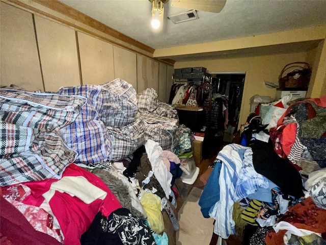 1107 Wooding St, Houston, TX 77011 - view of bedroom