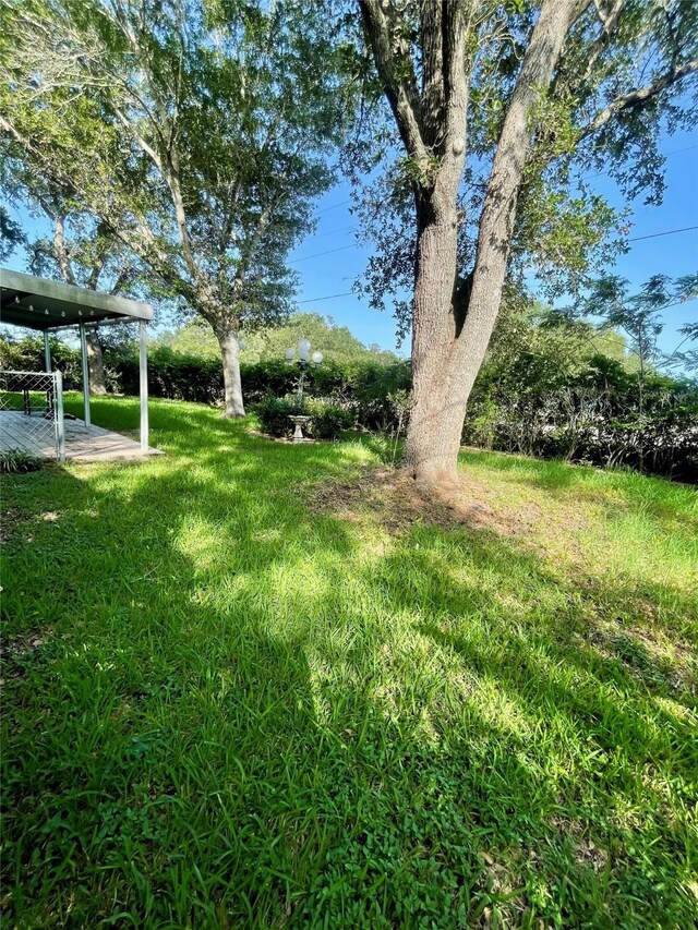 409 Elm Dr, Ganado, TX 77962