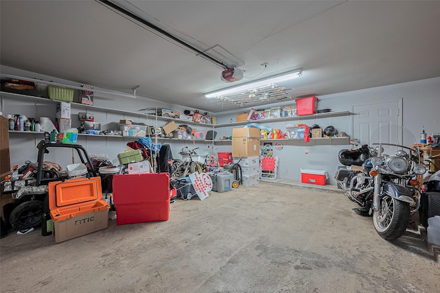 16318 Spinnaker Dr, Crosby, TX 77532 - view of garage