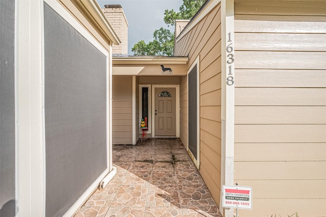 16318 Spinnaker Dr, Crosby, TX 77532 - view of exterior entry