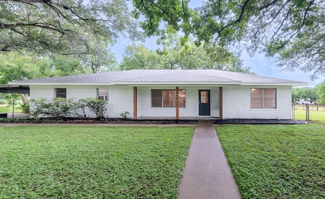388 Delbur St, El Campo, TX 77437 - photo 2